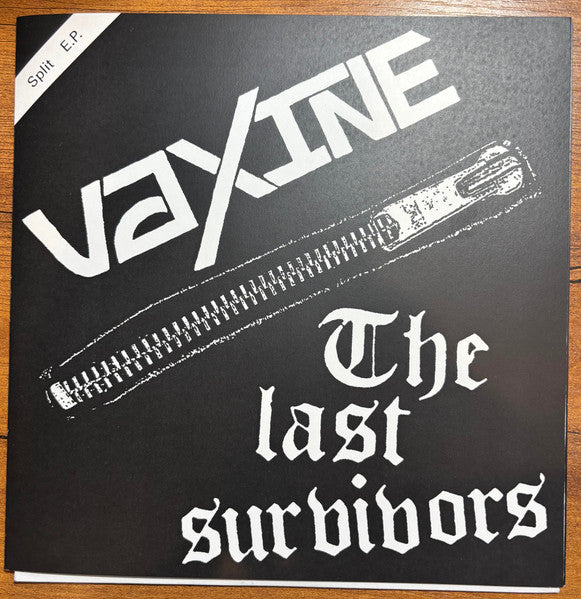 Vaxine / The Last Survivors : Split E.P. (7", EP)