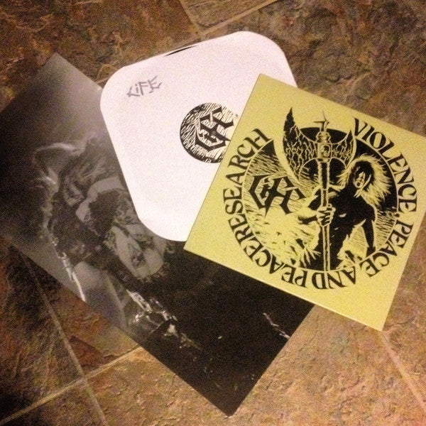 Life (17) : Violence, Peace and Peace Research (LP,Album,Stereo)