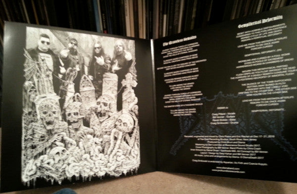 Disma : The Graveless Remains (12",45 RPM,EP)